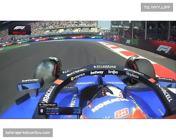 阿尔本在威廉姆斯车队承担主力 多次为车队争取宝贵积分 阿尔本在威廉姆斯车队承担主力 多次为车队争取宝贵积分